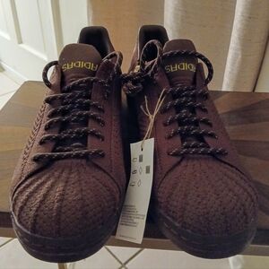Addidas Pharrell X Superstar prime knit brown sneakers NWT